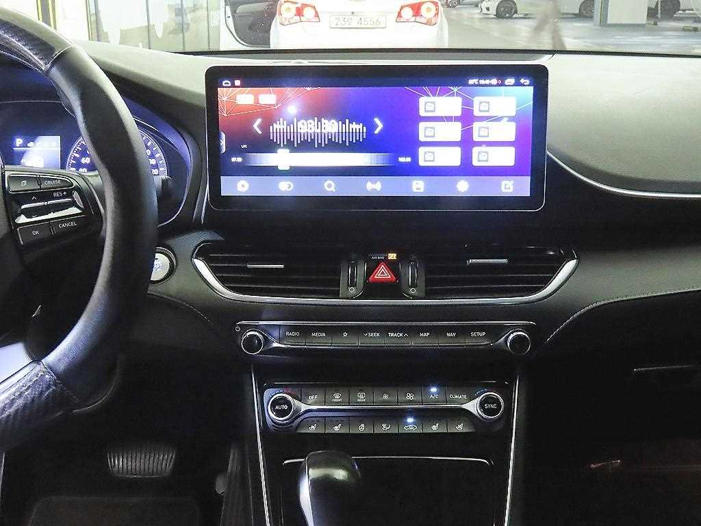 Hyundai Grandeur — photo 11
