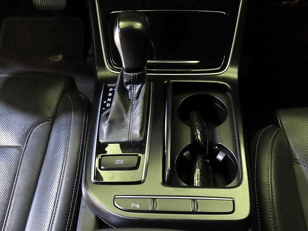 Hyundai Grandeur — photo 12