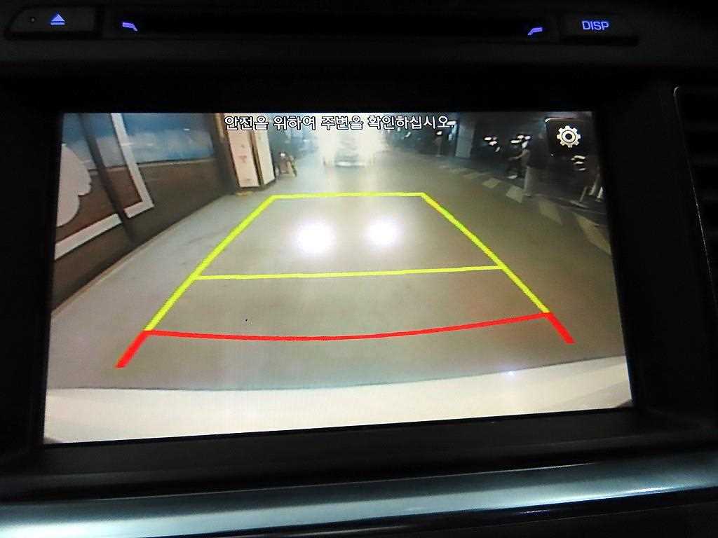 Hyundai Sonata — photo 14