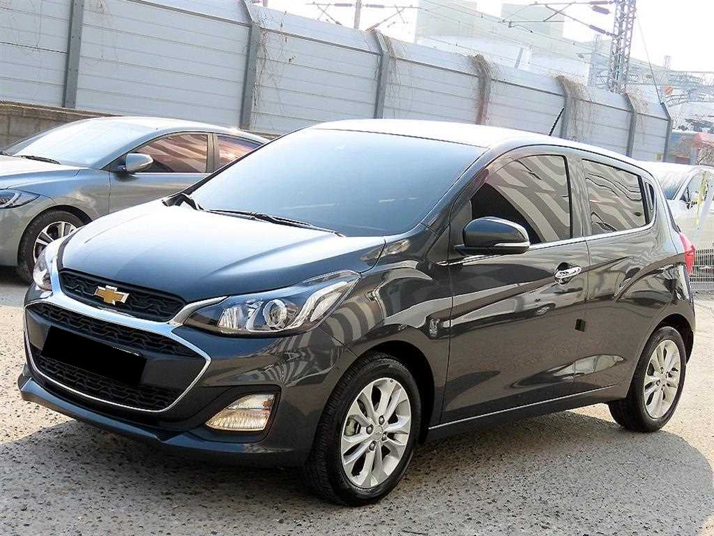 CHEVROLET Spark — photo 02