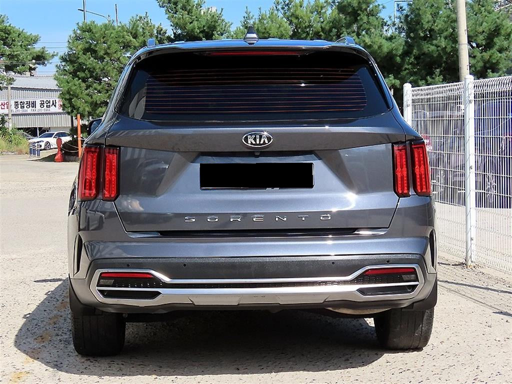 Kia Sorento — photo 04