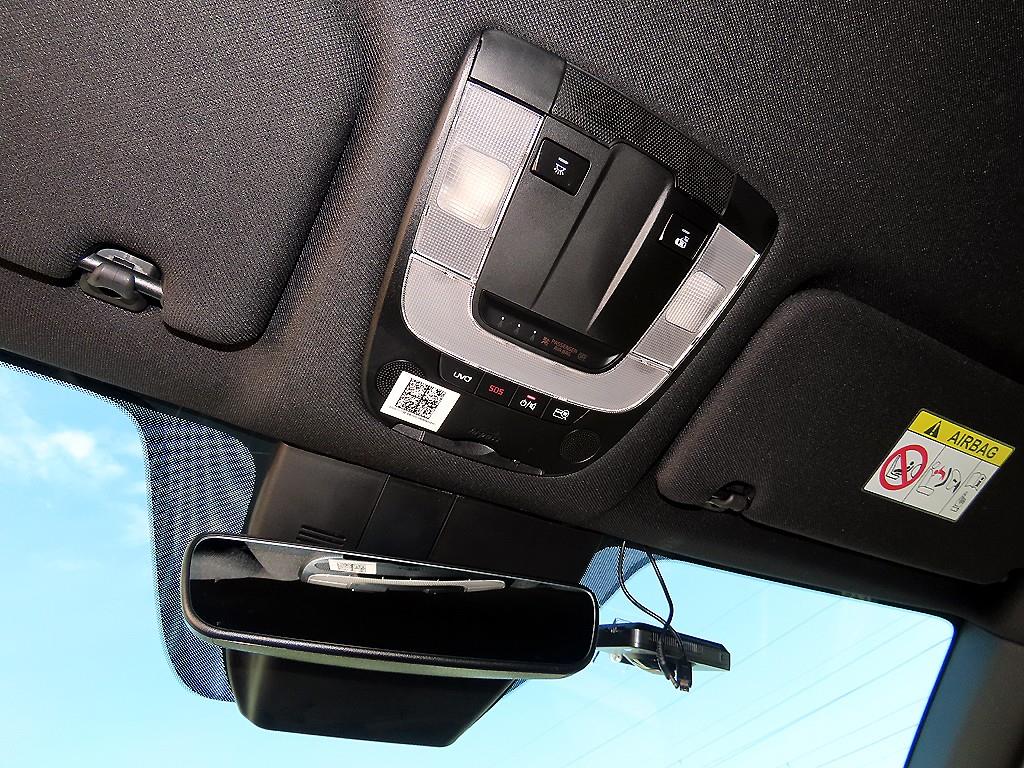 Kia Sorento — photo 15