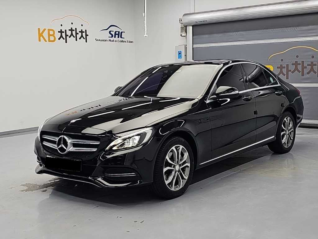 Mercedes-Benz C-Class — photo 01