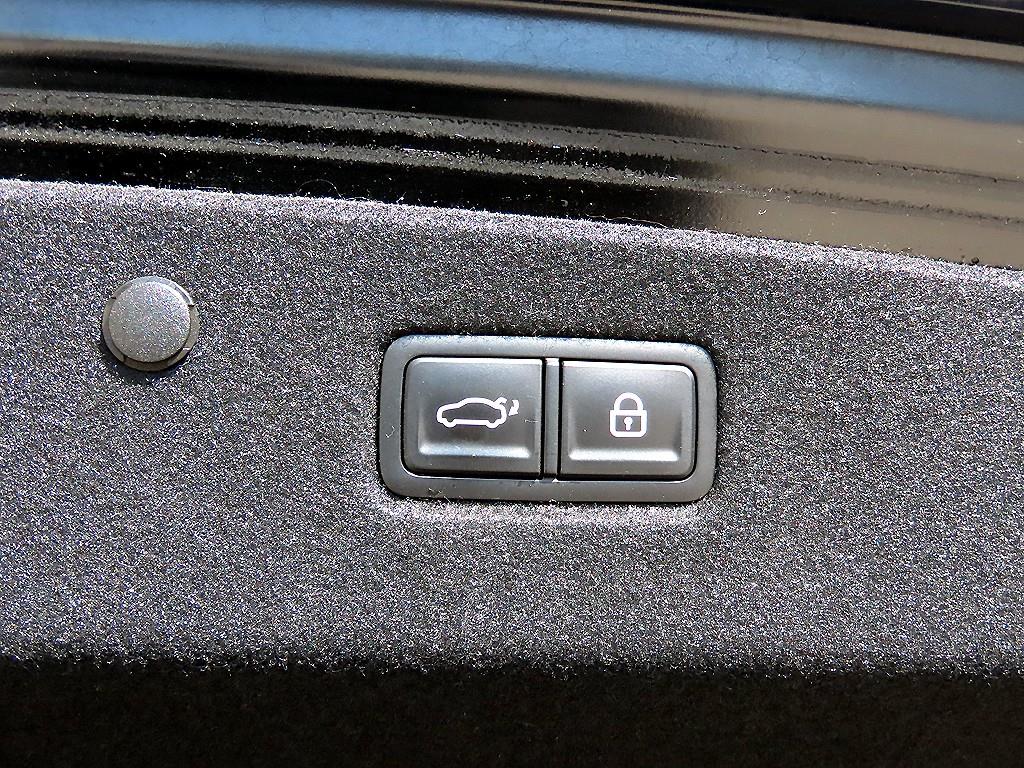 Kia K8 — photo 16