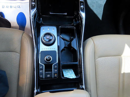 Kia Sorento — photo 10