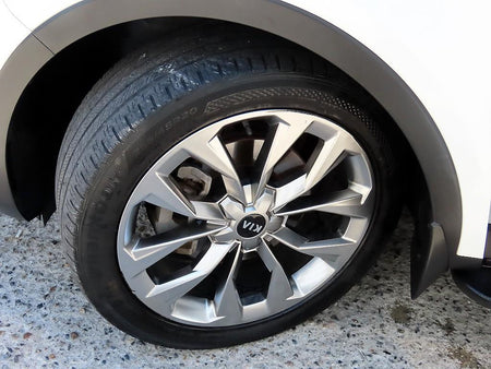 Kia Sorento — photo 20