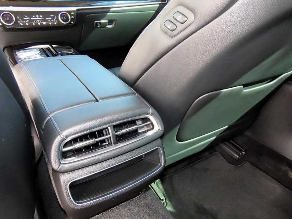 Genesis G80 — photo 15