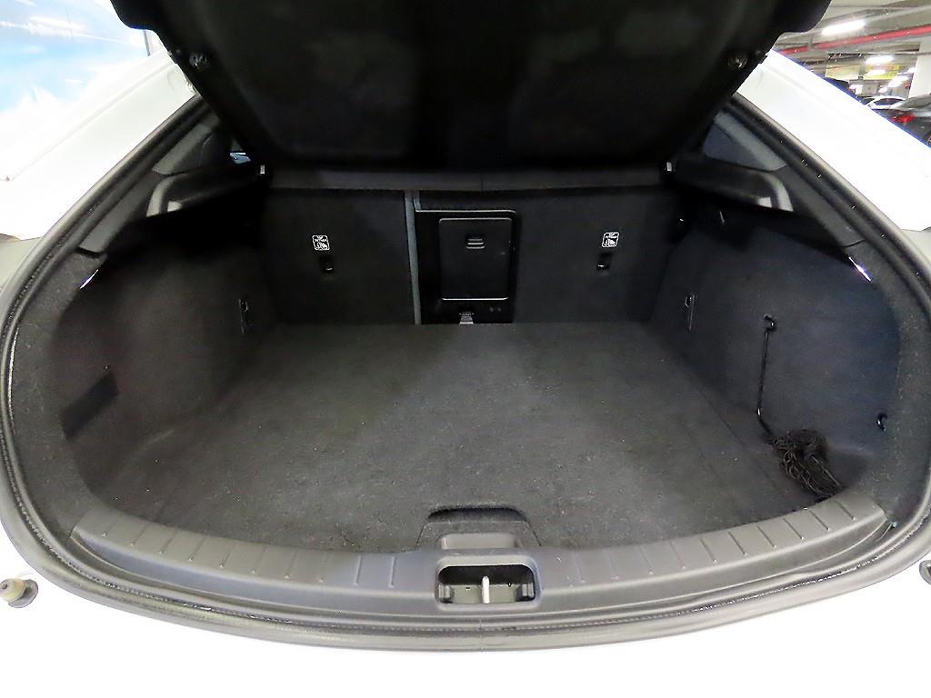 Polestar Polestar 2 — photo 17