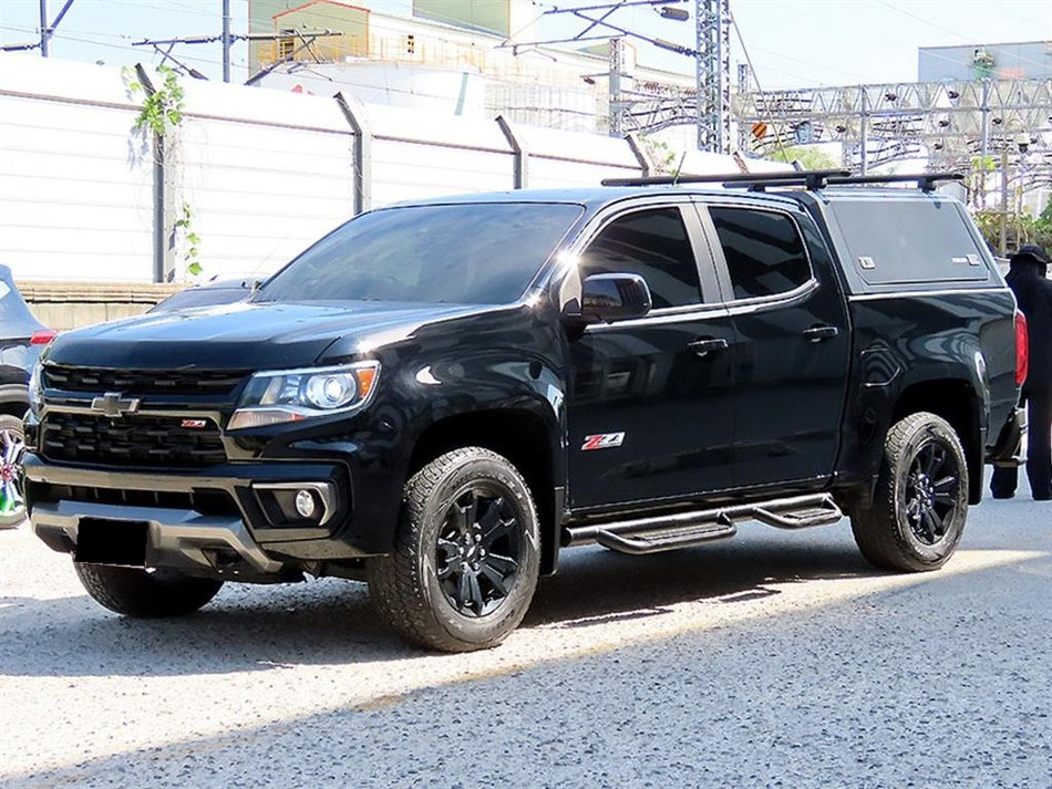 CHEVROLET Colorado — photo 02