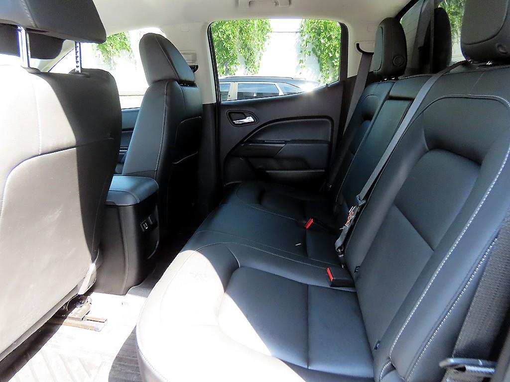 CHEVROLET Colorado — photo 06