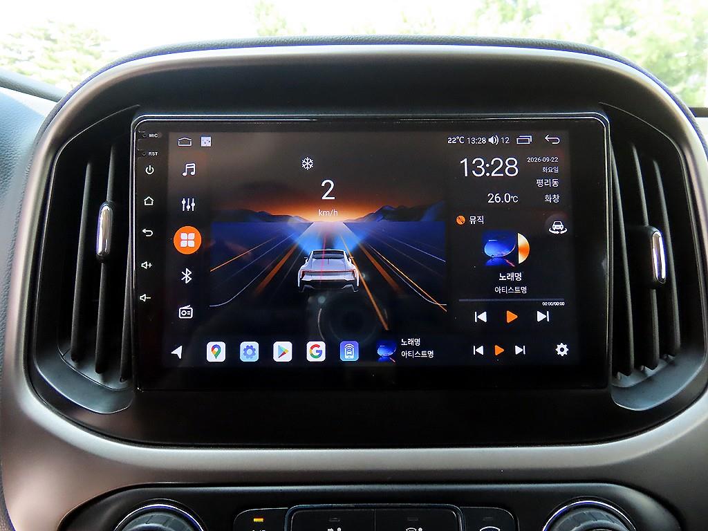 CHEVROLET Colorado — photo 15