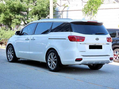 Kia Carnival — photo 03