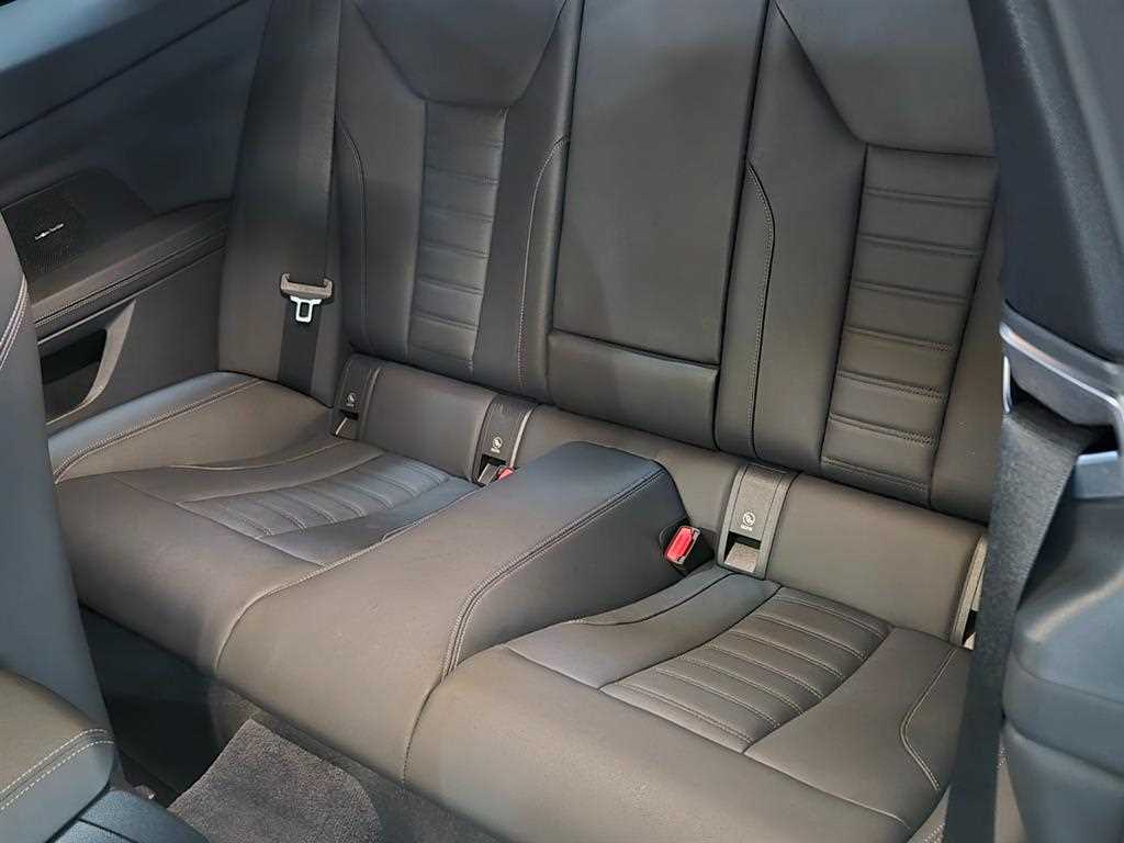 BMW 4-Series — photo 13