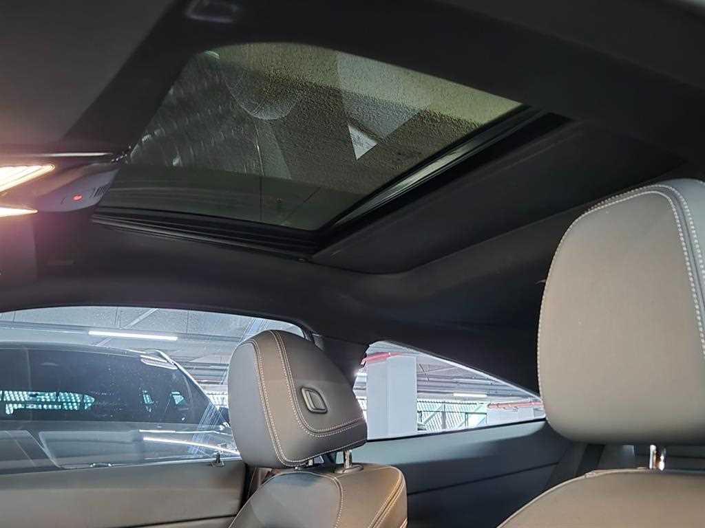BMW 4-Series — photo 15