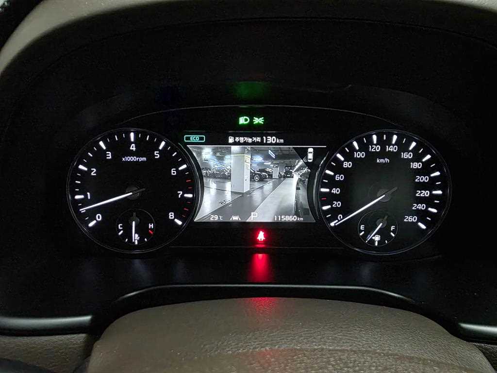 Kia K9 — photo 06