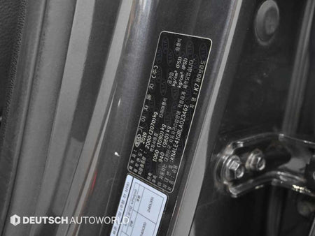Kia K7 — photo 20