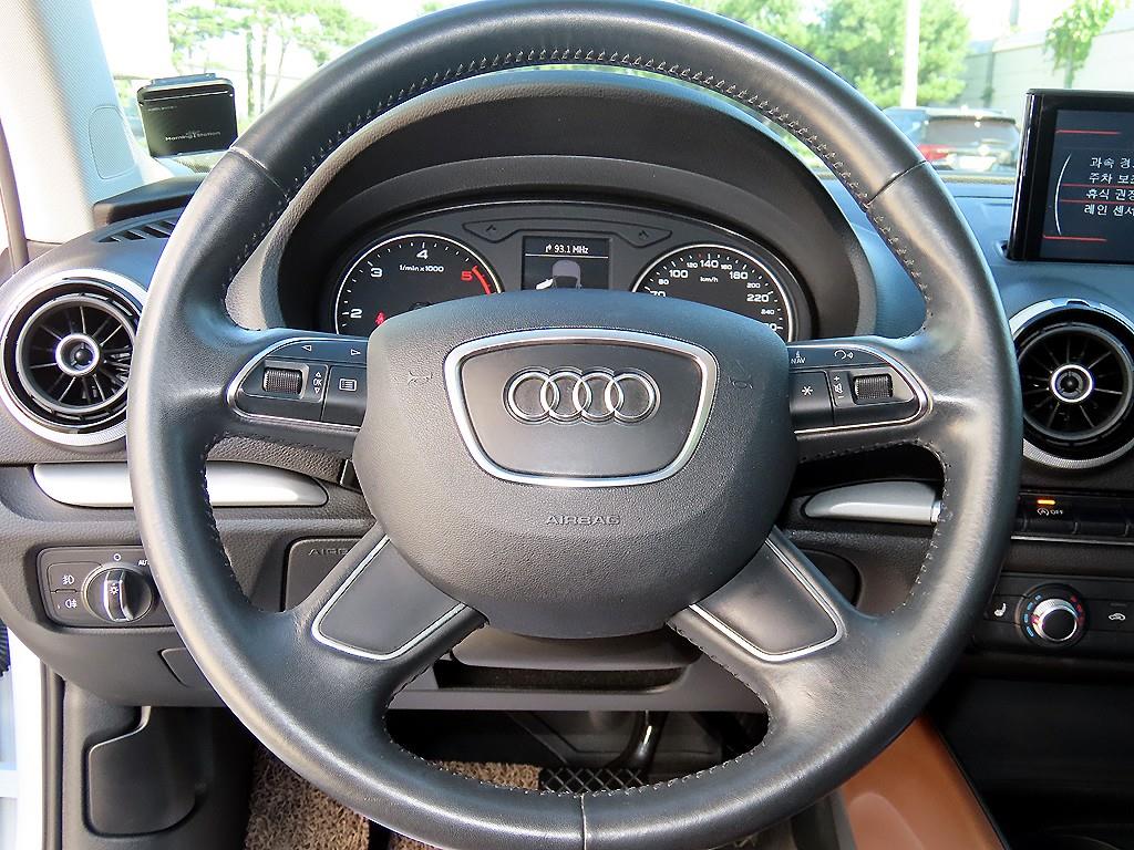 Audi A3 — photo 08