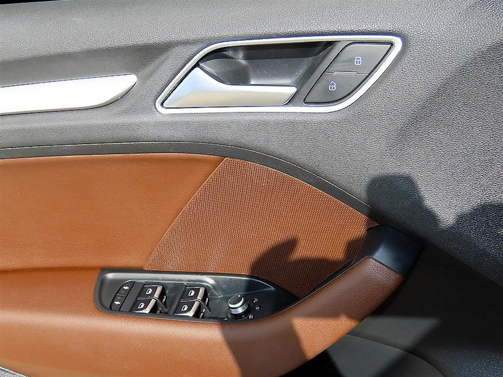 Audi A3 — photo 11