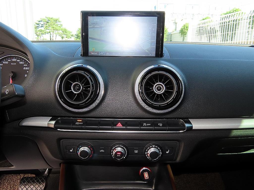 Audi A3 — photo 13