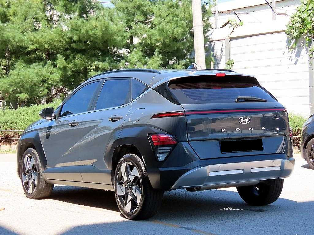 Hyundai Kona — photo 03