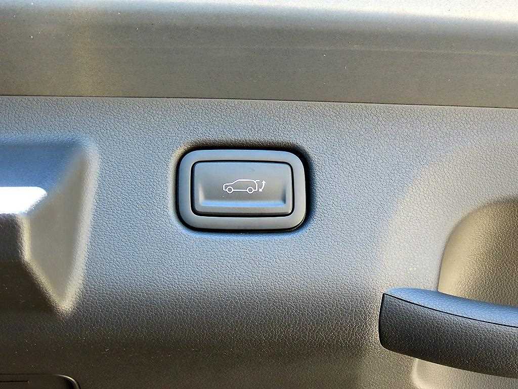 Hyundai Kona — photo 16