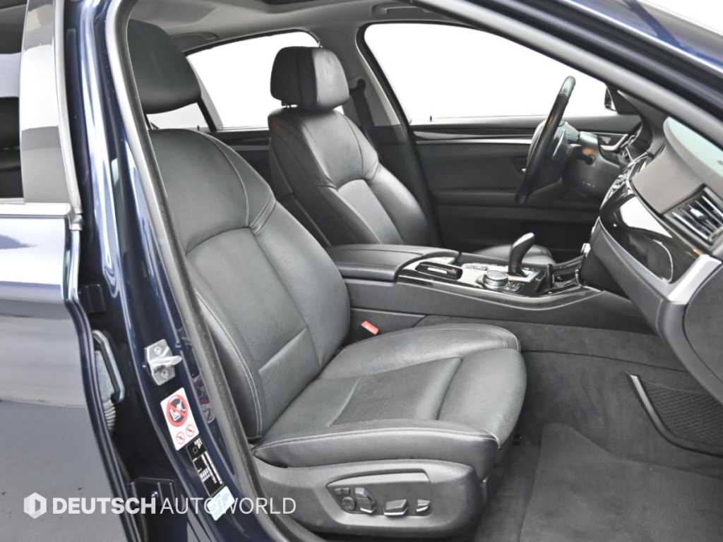 BMW 5-Series — photo 10