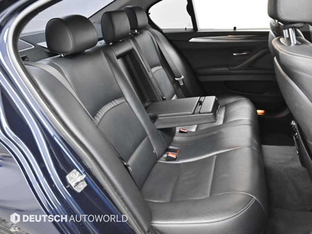 BMW 5-Series — photo 12
