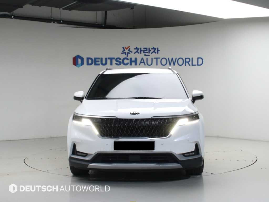 Kia Carnival — photo 03
