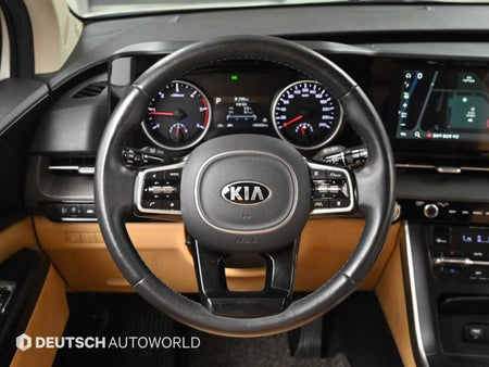 Kia Carnival — photo 13