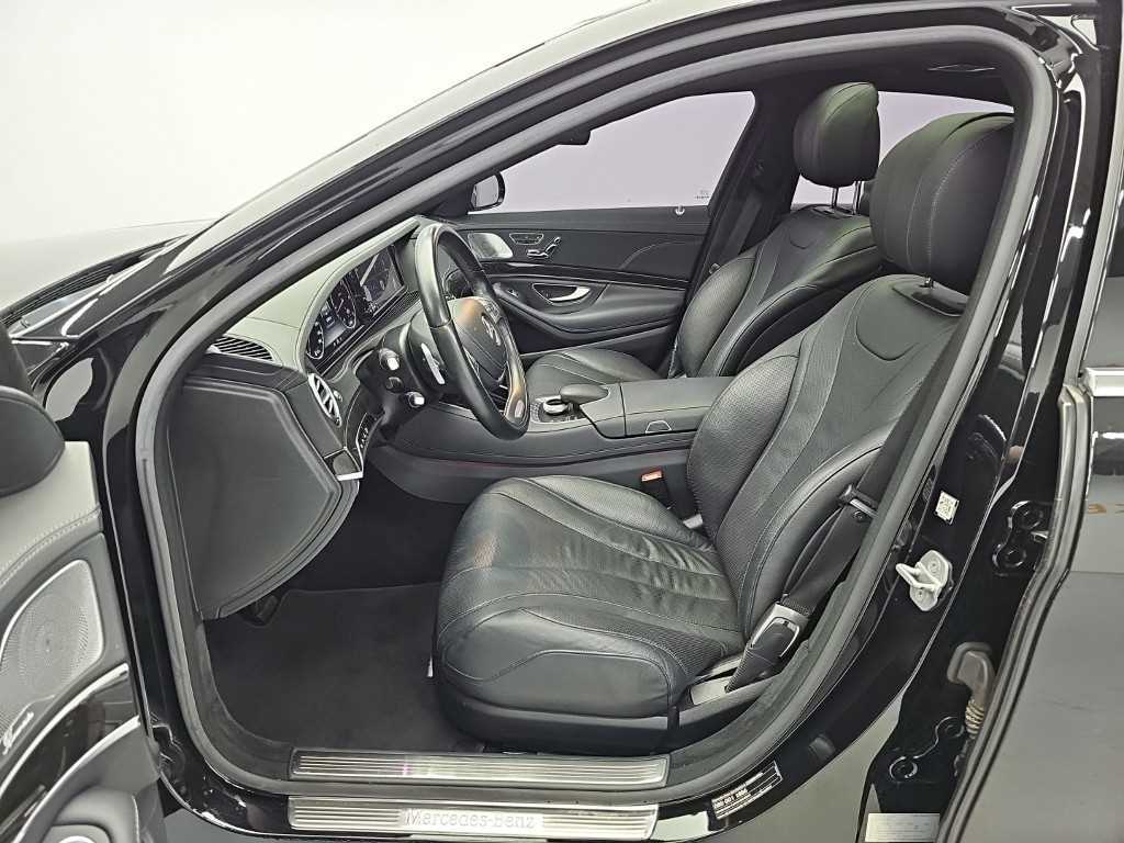 Mercedes-Benz S-Class — photo 11