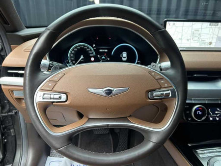 Genesis G80 — photo 08