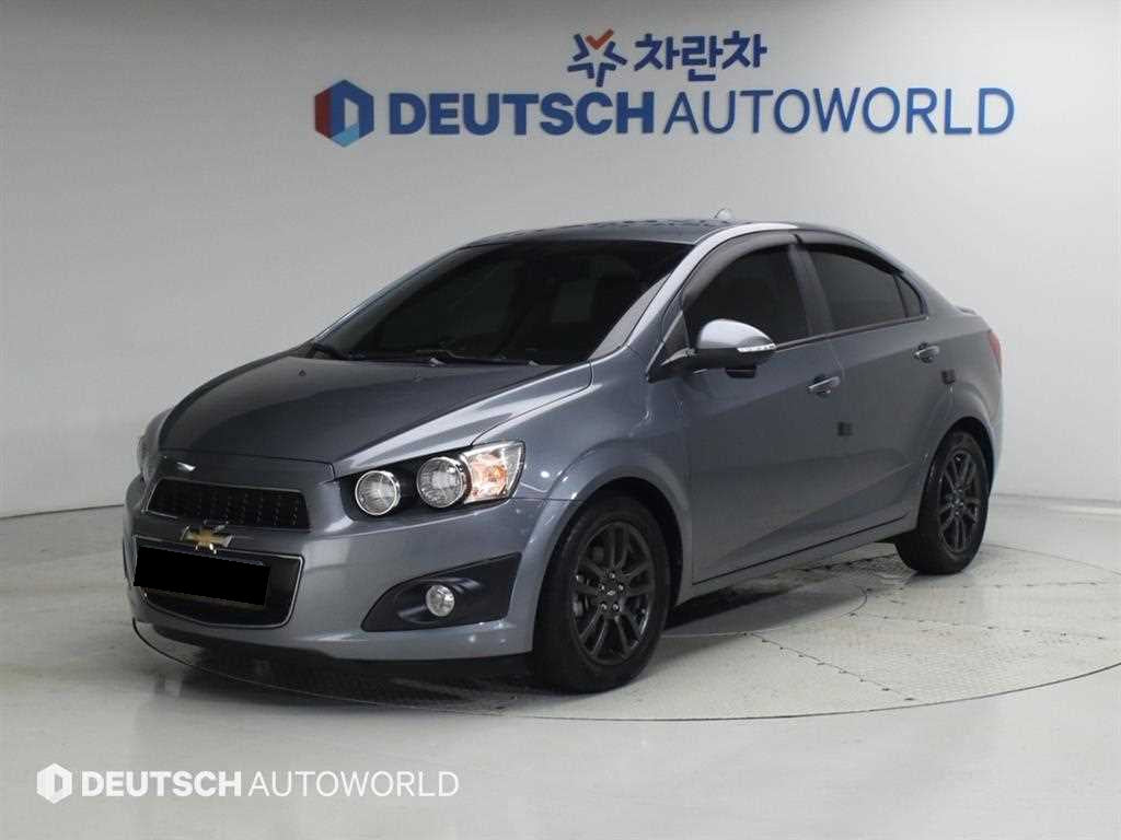 CHEVROLET Aveo — photo 01