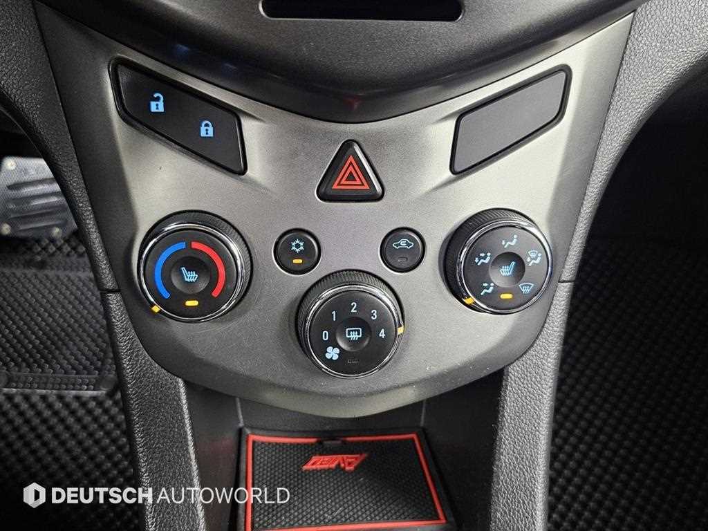 CHEVROLET Aveo — photo 17