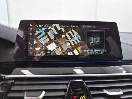BMW 5-Series — photo 13