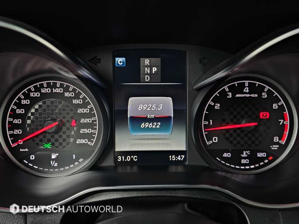 Mercedes-Benz GLC-Class — photo 08