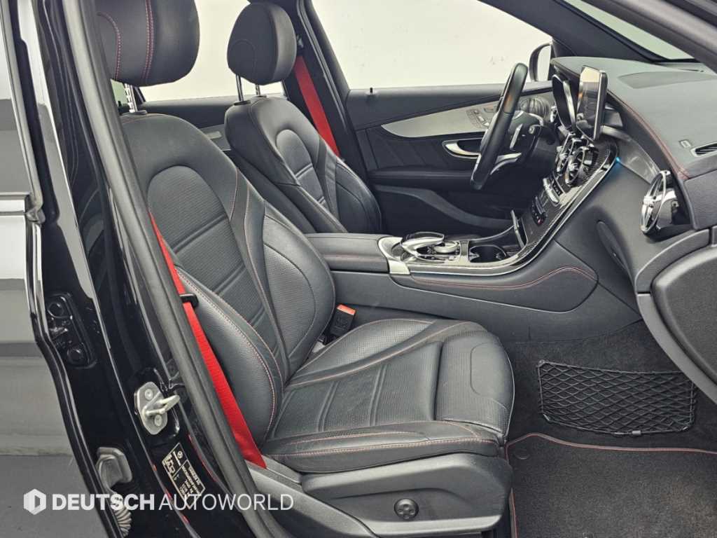 Mercedes-Benz GLC-Class — photo 10