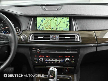 BMW 7-Series — photo 14