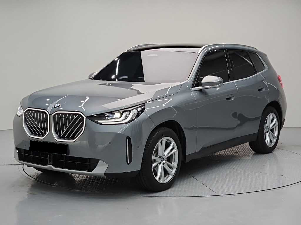BMW X3 — photo 01