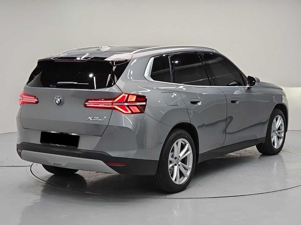 BMW X3 — photo 04