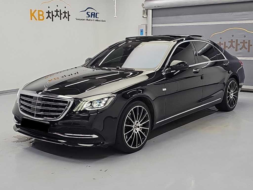 Mercedes-Benz S-Class — photo 01