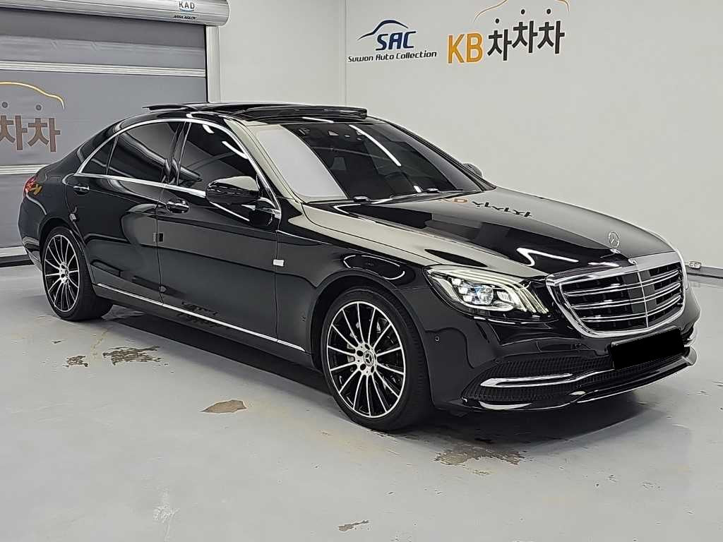 Mercedes-Benz S-Class — photo 04