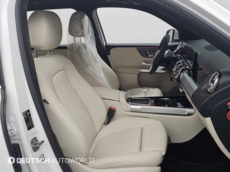 Mercedes-Benz GLB-Class — photo 10