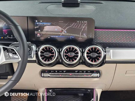 Mercedes-Benz GLB-Class — photo 14