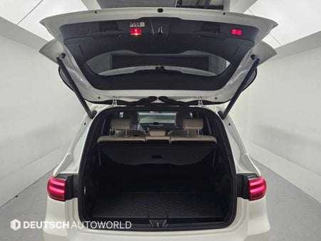 Mercedes-Benz GLB-Class — photo 19