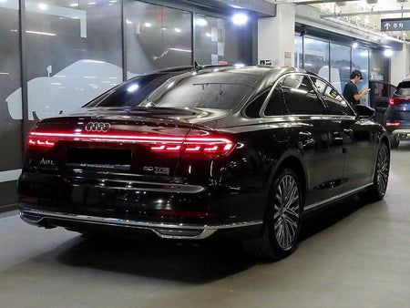 Audi A8 — photo 04
