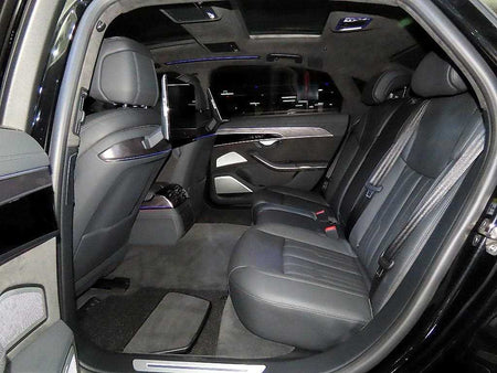 Audi A8 — photo 07