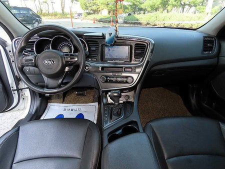 Kia K5 — photo 07