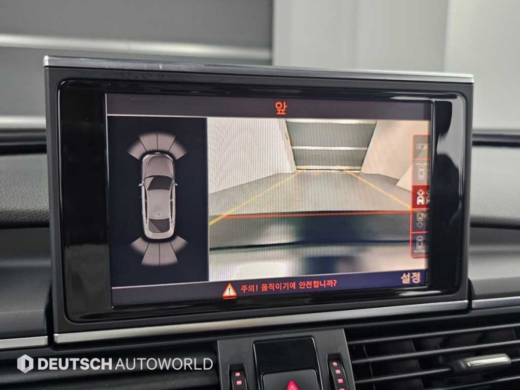 Audi S7 — photo 15