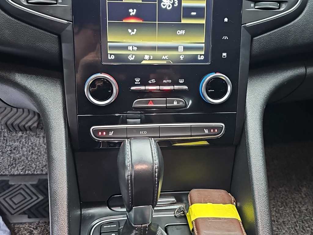RENAULT SM6 — photo 10