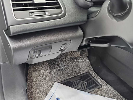 RENAULT SM6 — photo 16